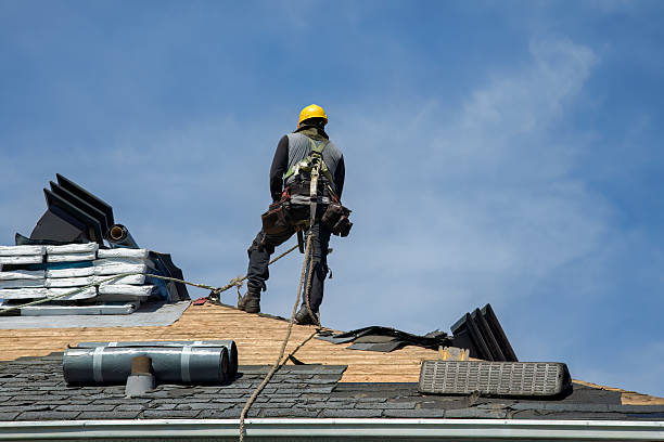Professional Gutter Installation technician working in Wenonah, NJ